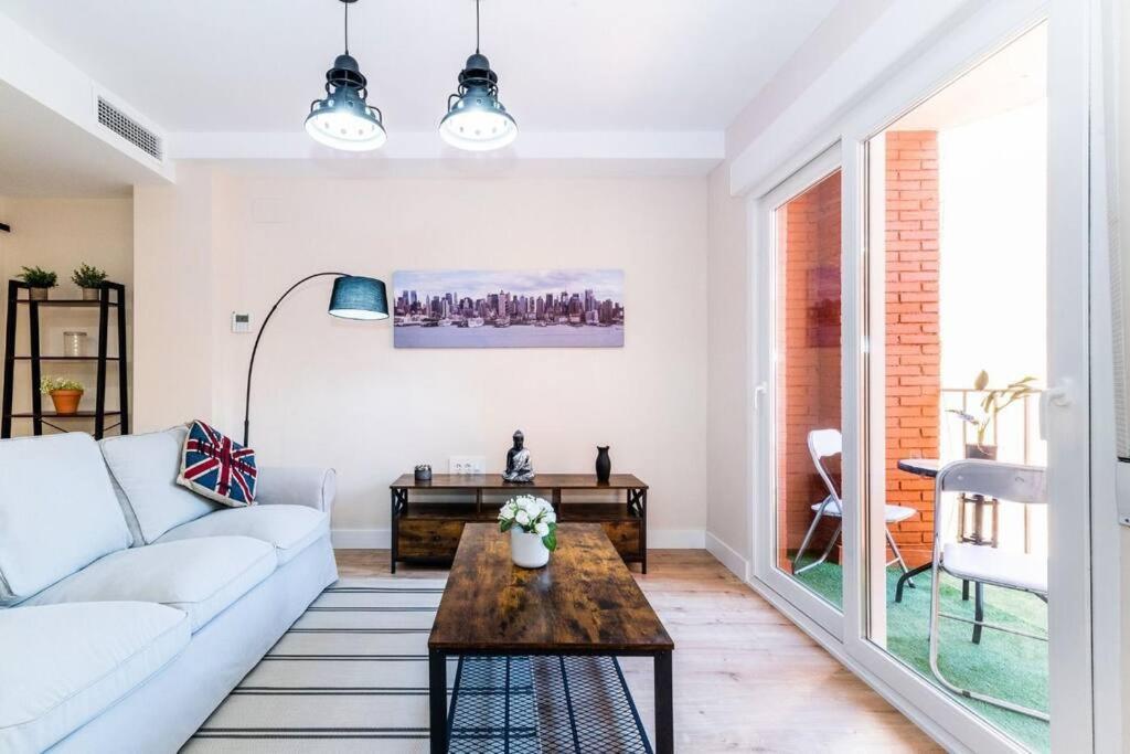 Modern Apartment Close To The City Center And Alhambra Γρανάδα Εξωτερικό φωτογραφία