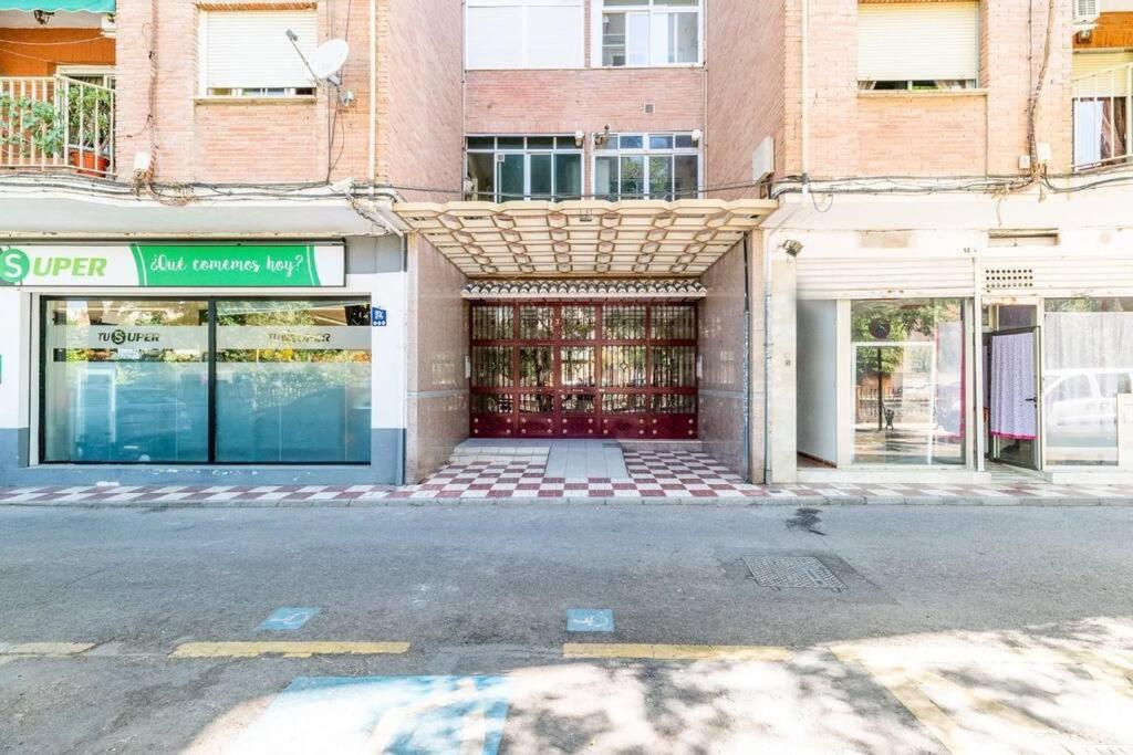 Modern Apartment Close To The City Center And Alhambra Γρανάδα Εξωτερικό φωτογραφία