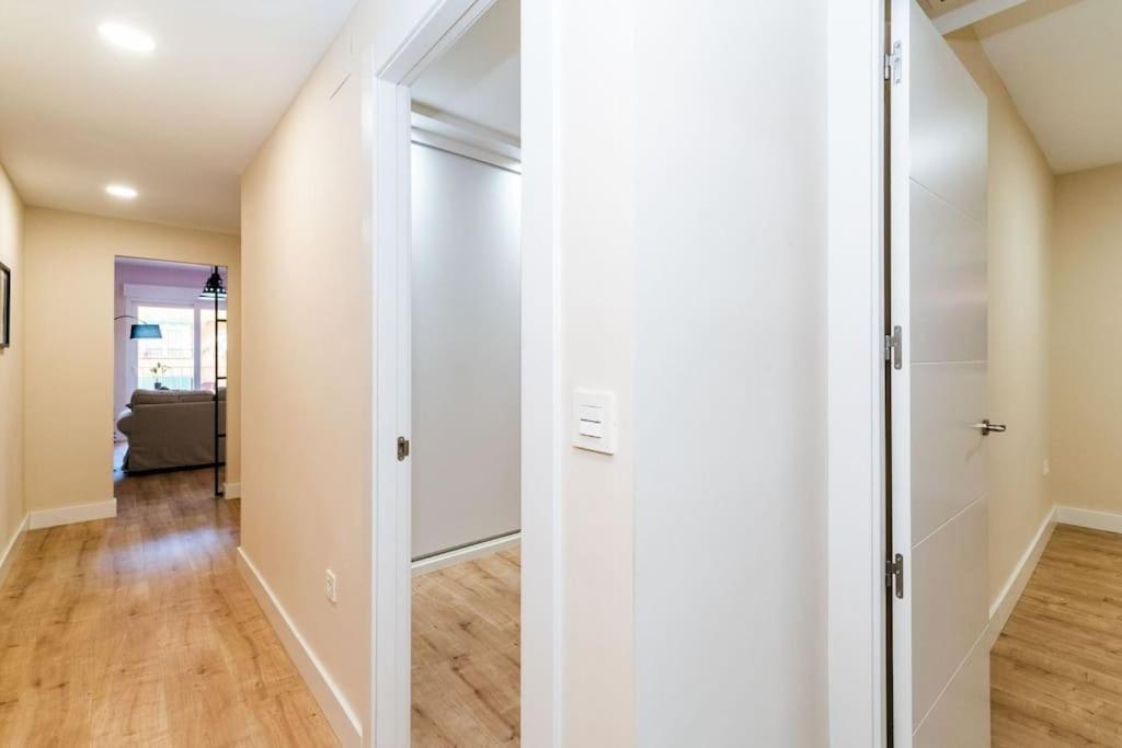 Modern Apartment Close To The City Center And Alhambra Γρανάδα Εξωτερικό φωτογραφία