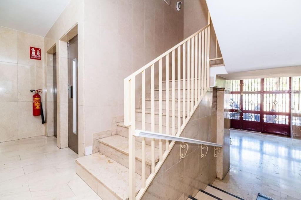 Modern Apartment Close To The City Center And Alhambra Γρανάδα Εξωτερικό φωτογραφία