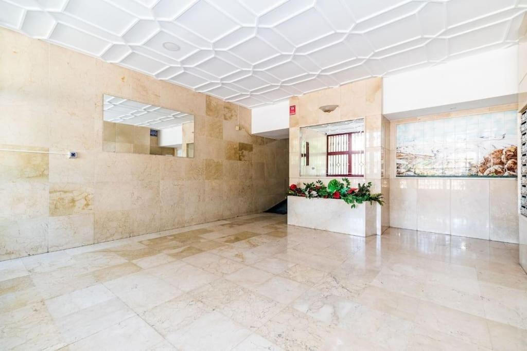 Modern Apartment Close To The City Center And Alhambra Γρανάδα Εξωτερικό φωτογραφία